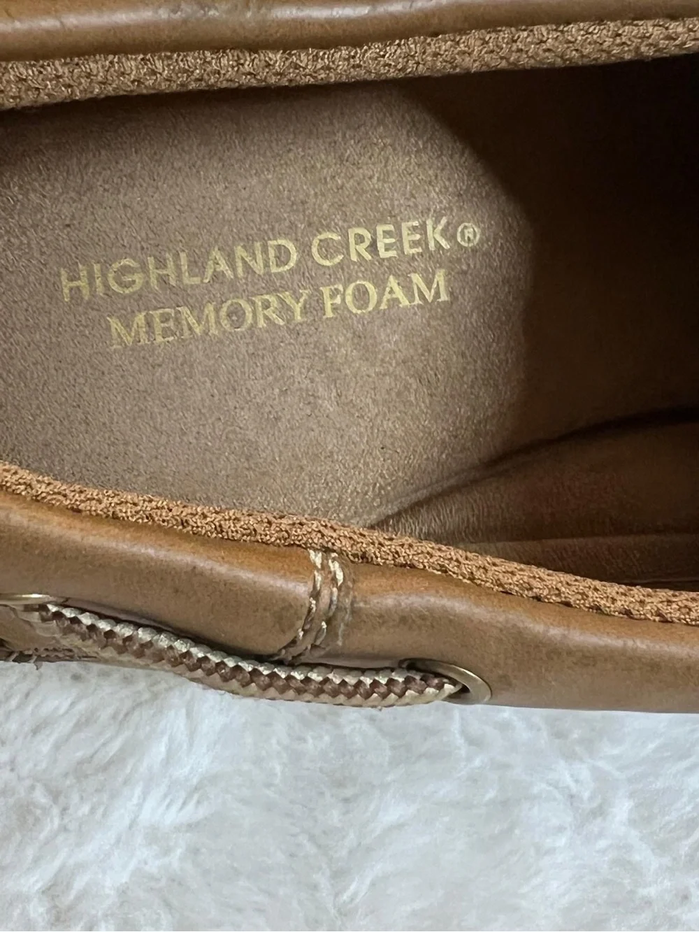 Men's Brown Leather Boat Shoes with Contrast Stitching